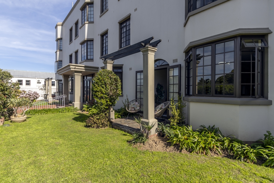2 Bedroom Property for Sale in Roundhay Western Cape